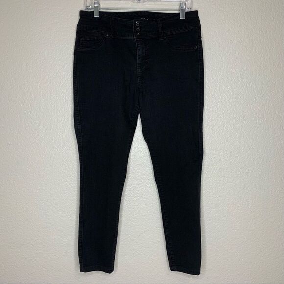 Torrid Denim Black High Rise Skinny Jeggings - Picture 2 of 13